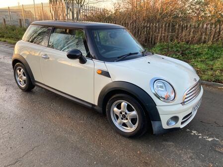 MINI HATCH 1.6 Cooper D Hatch